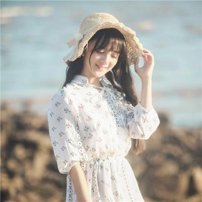 唯美有意境女生头像2018最新 你的声音躲在耳里让我生病 第12张