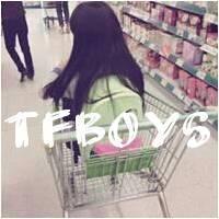 tfboys头像女生专用带字的 我陪你爱tfboys 第1张